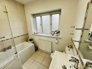 Bathroom - click for photo gallery